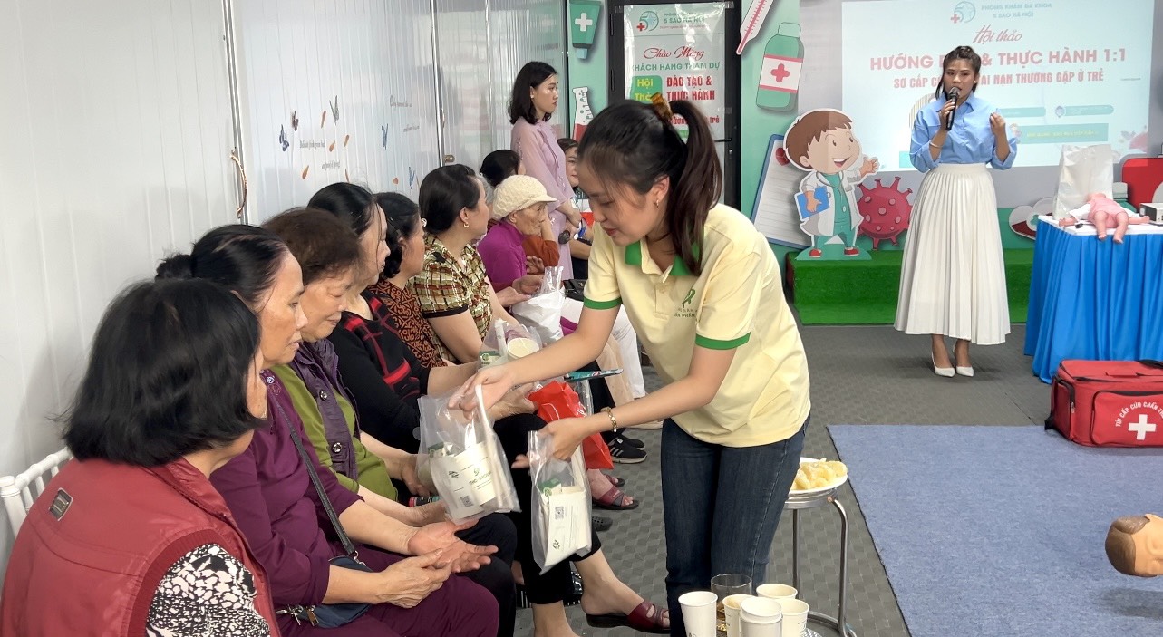 z5286501925573_21d77ff42a9f0a30bdc0b87953675090