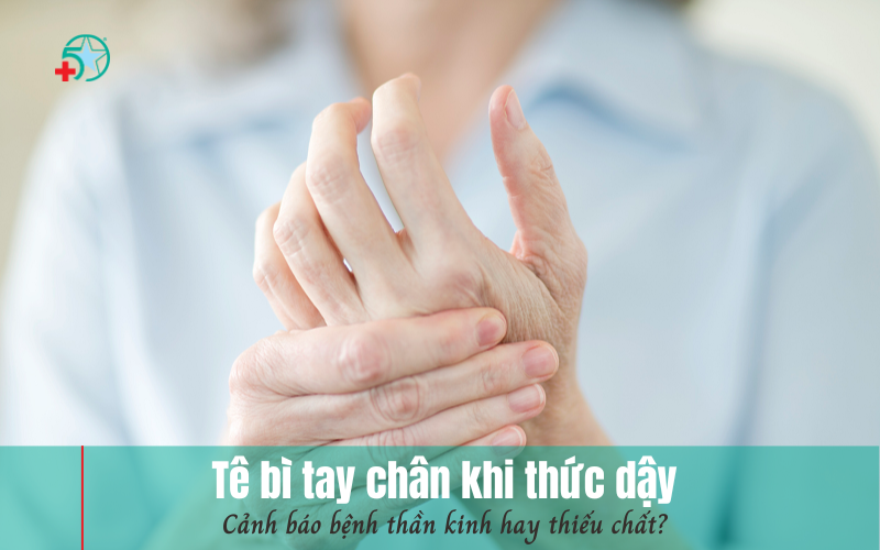 te-bi-chan-tay-khi-thuc-day-canh-bao-benh-than...