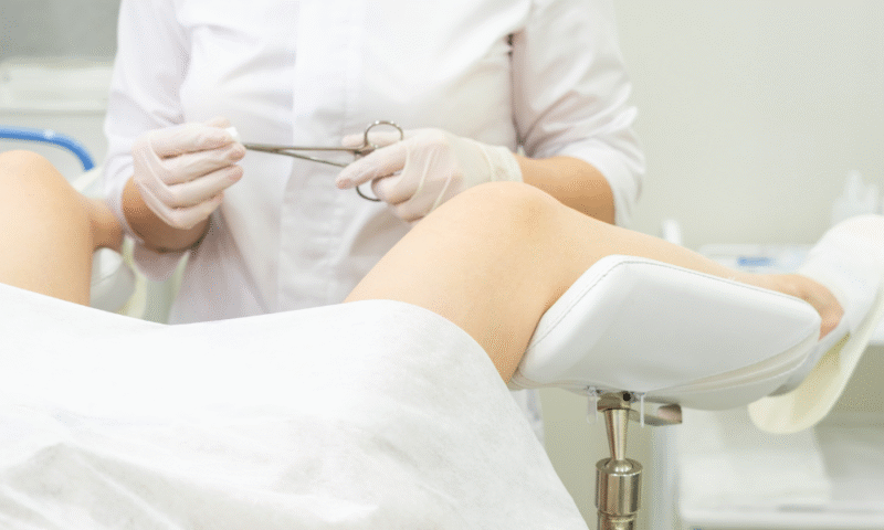 khi-hu-bat-thuong-la-dau-hieu-benh-gi-anh-huong