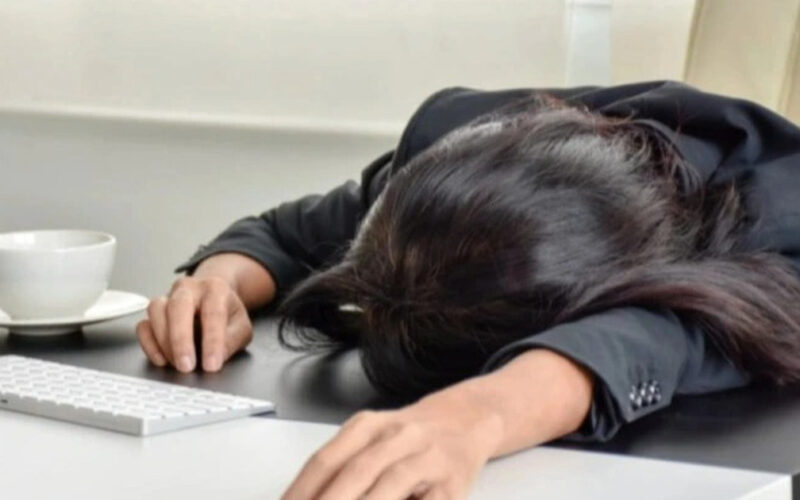 vi-sao-co-the-met-moi-sau-ky-nghi-dai-nguyen-nhan