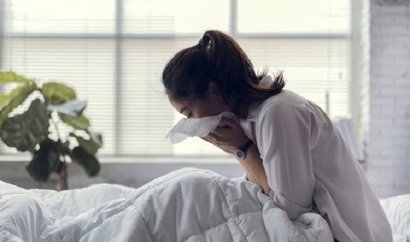 ho-co-dom-vang-la-bieu-hien-cua-benh-gi?