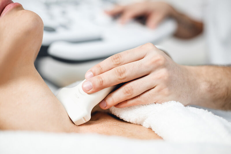 sieu-am-tuyen-giap-la-gi-khi-nao-can-thuc-hien